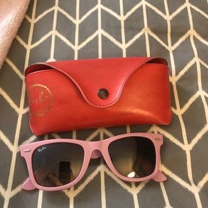 Matte pink ray bans
